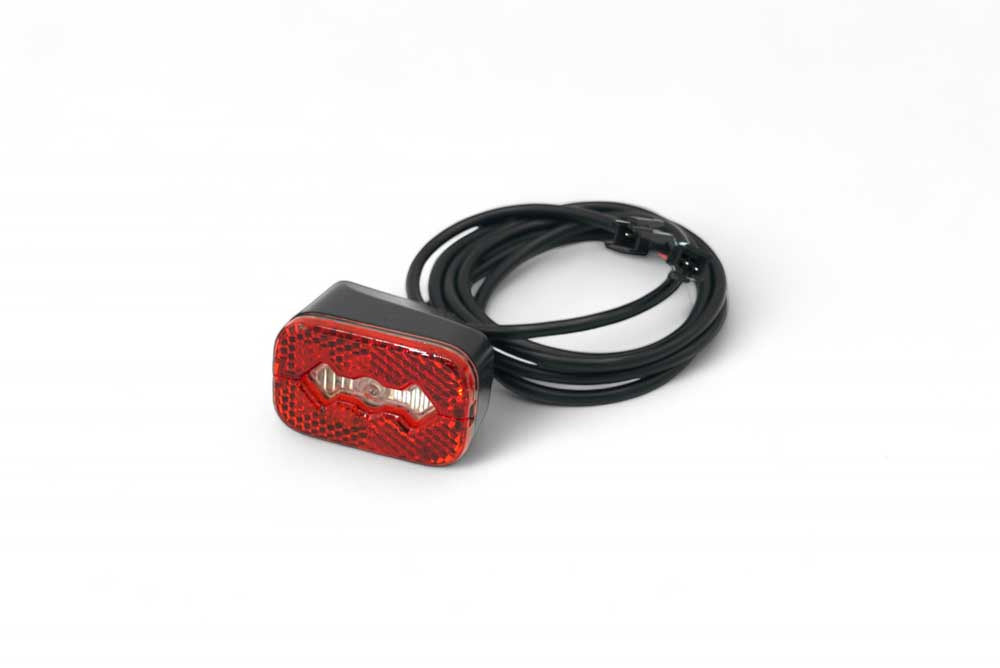 0.82828900 175931690391868829