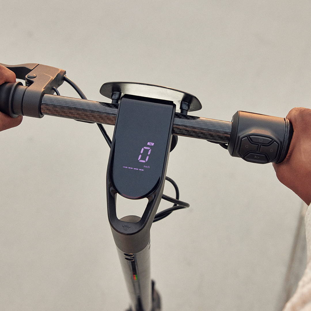 NIU KQi Air / Air X Carbon Leichtester Elektro-Roller (EU-Version)