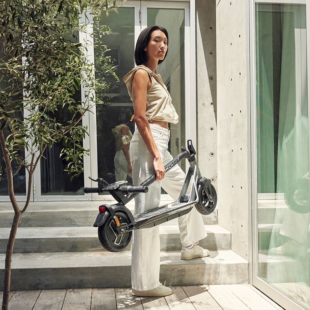 NIU KQi Air / Air X Carbon Leichtester Elektro-Roller (EU-Version)