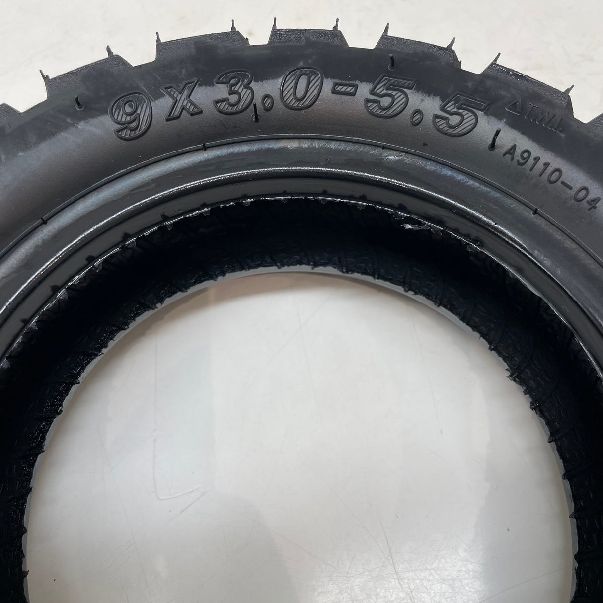 Kugoo Kirin G2 Pro Tubeless Reifen 9x3.0-5.5 (2024)