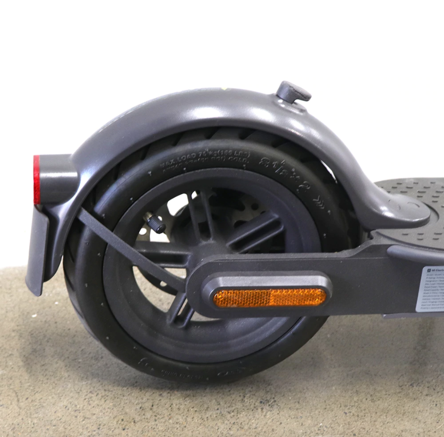 Xiaomi Kotflügel mit Licht & neuem Design