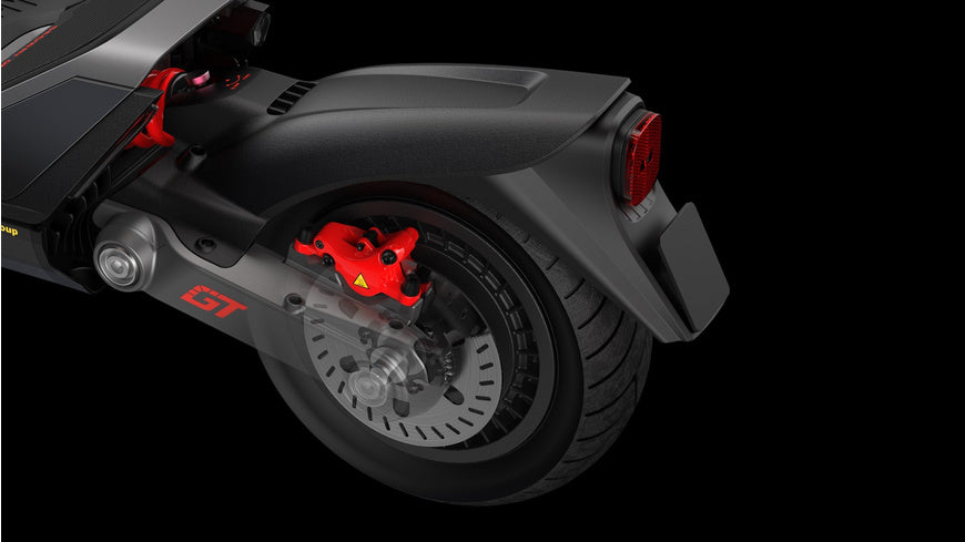 NINEBOT KICKSCOOTER GT2P BY SEGWAY