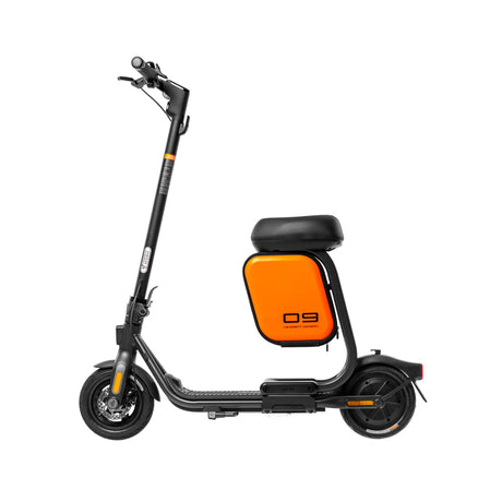 Ninebot Kickscooter F-Serie Sitz mit Case