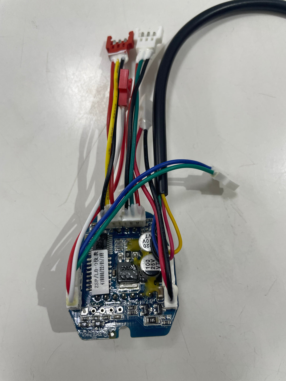 XQISIT X-100 E-Scooter Display